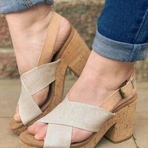 TOMS Ibiza Sandals Women’s Size 8.5 Beige Cork Platform Block Heel